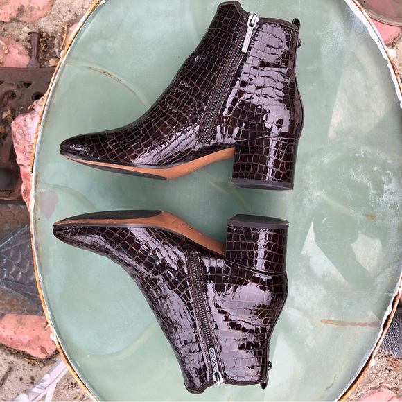 Donald J Pliner Ankle Cayto Boots Croc Embossed - Picture 5 of 15